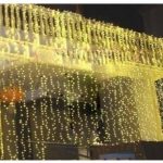 Perdea luminoasa de exterior pentru Craciun