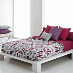 Cuvertura de pat MORRIS rosu