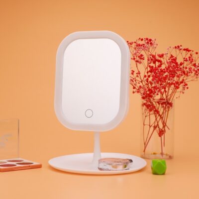 Oglinda Profesionala Pentru Machiaj cu 3 Tipuri de Lumina LED